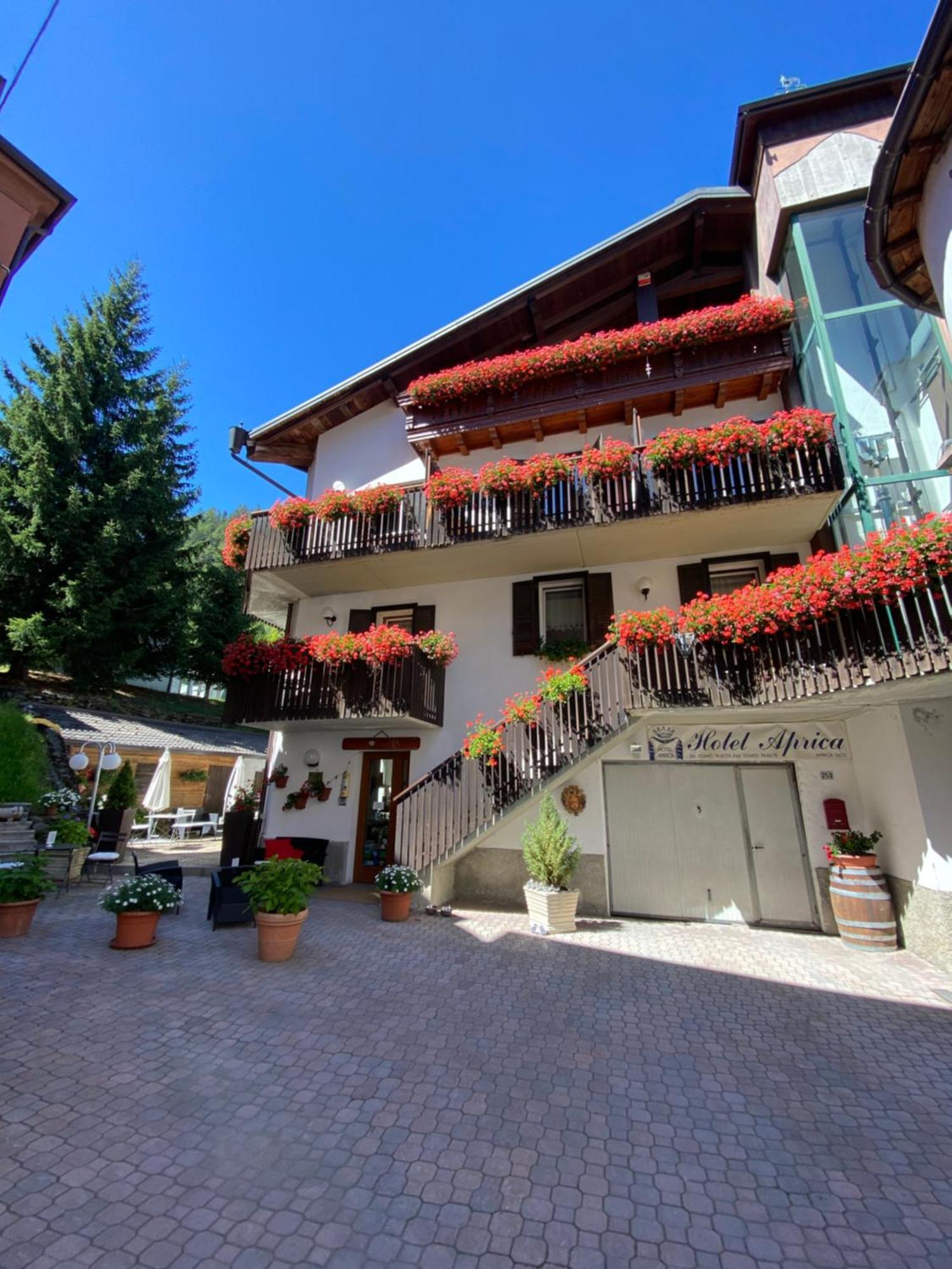 Albergo Aprica Garni المظهر الخارجي الصورة