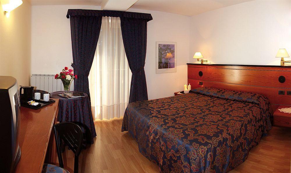 Albergo Aprica Garni المظهر الخارجي الصورة